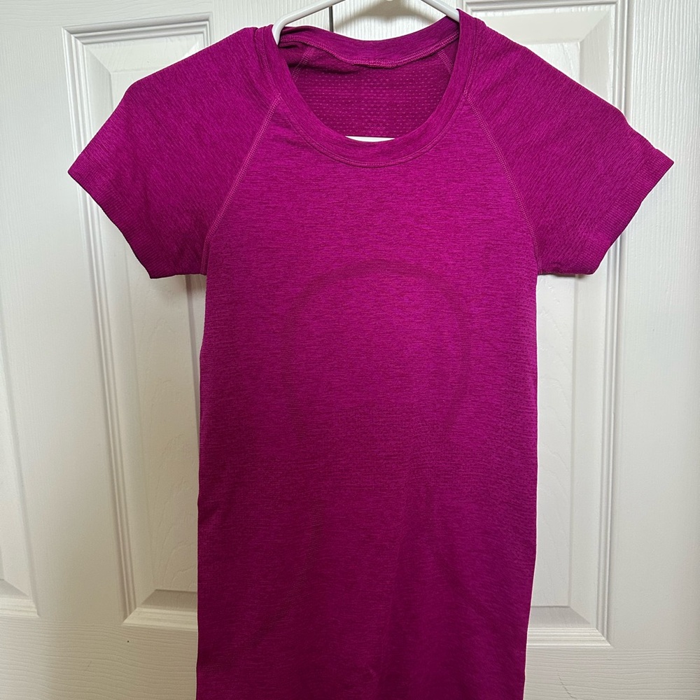 Lululemon Swiftly Tech